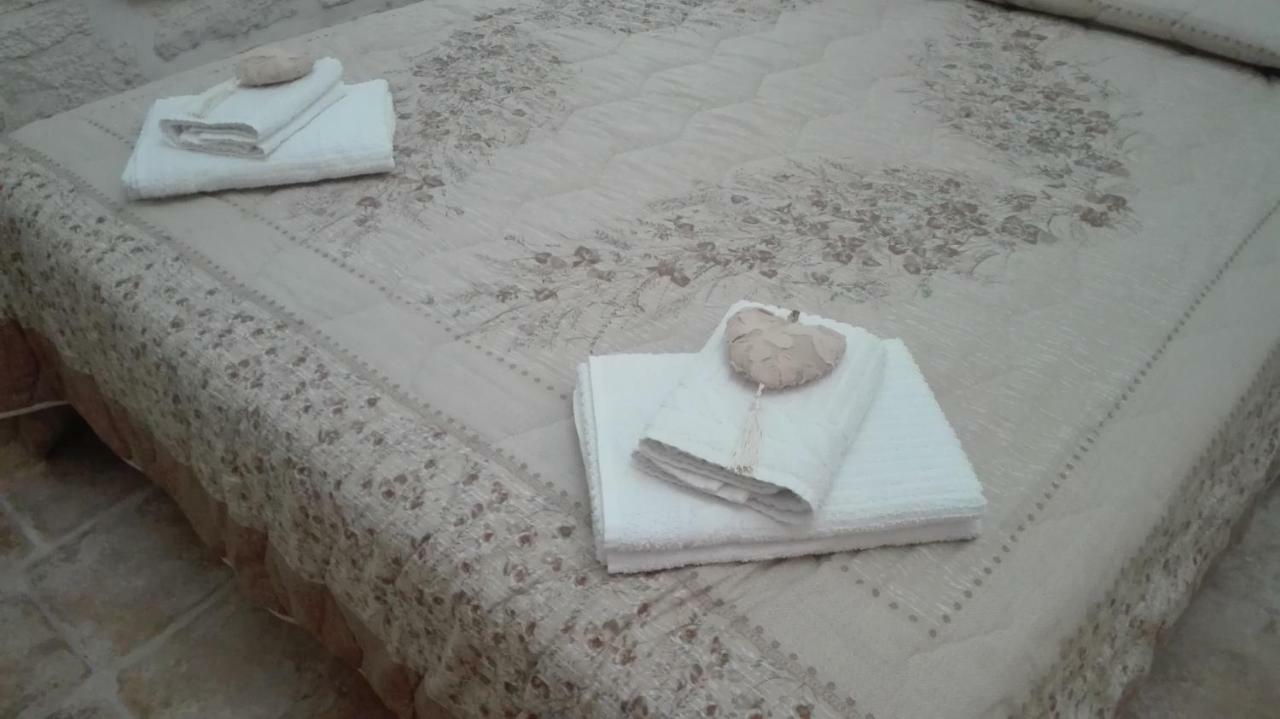 Due Cuori E Una Casetta Локоротондо Екстериор снимка